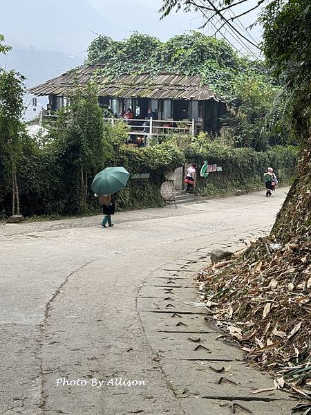 －＞【越南 沙壩】再覽雲霧梯田風光    走進黑苗族村落