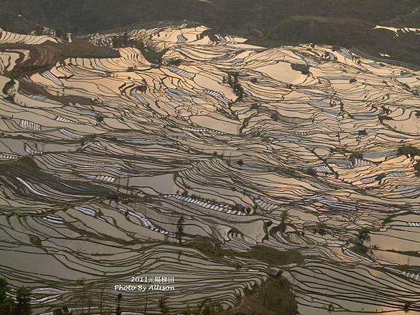 －＞【越南 沙壩】再覽雲霧梯田風光    走進黑苗族村落