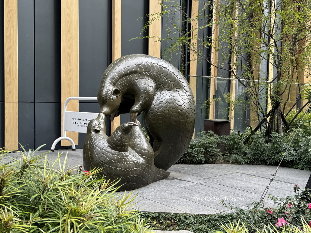 －＞台中  勤美術館 開幕 VS 開幕首展