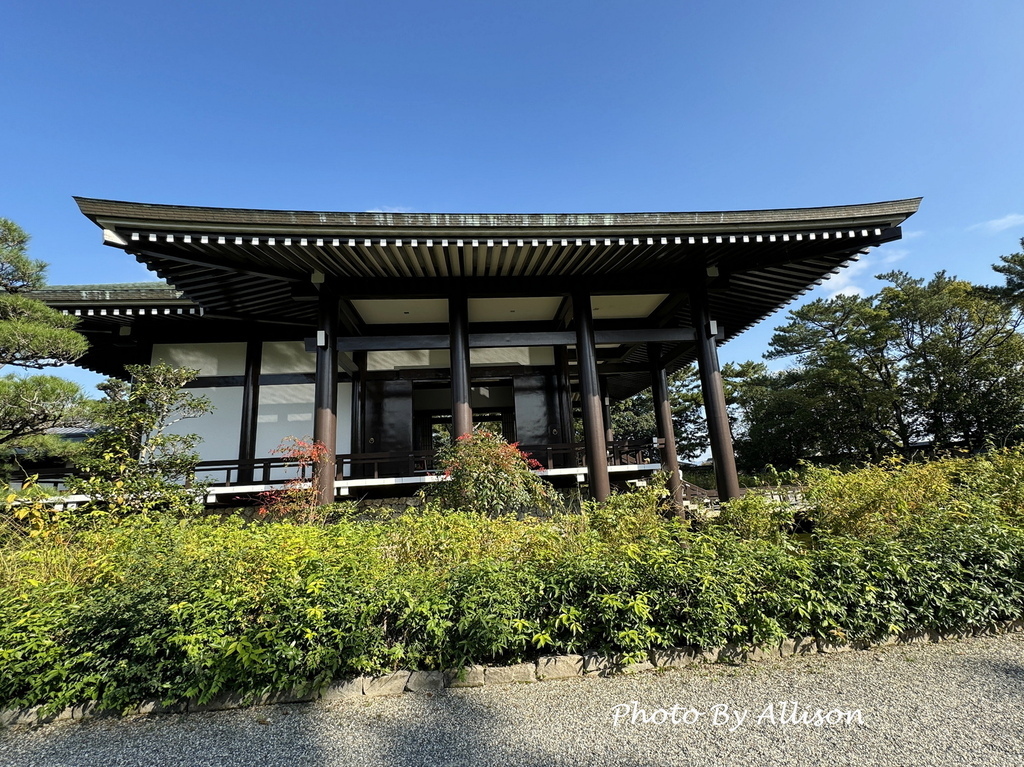 －＞奈良賞楓--飄浮在水上的中宮寺 + 擁有日本最古老的三重