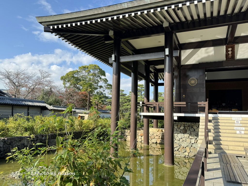 －＞奈良賞楓--飄浮在水上的中宮寺 + 擁有日本最古老的三重