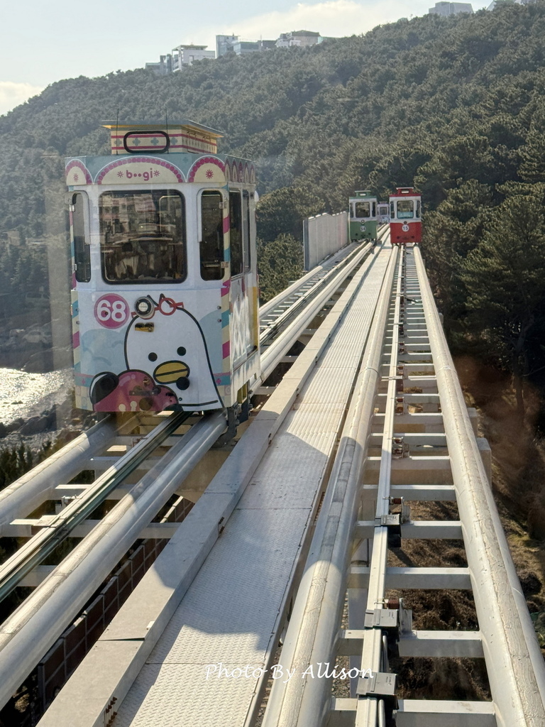 －＞韓國釜山5日—天空步道+ 可愛的膠囊列車