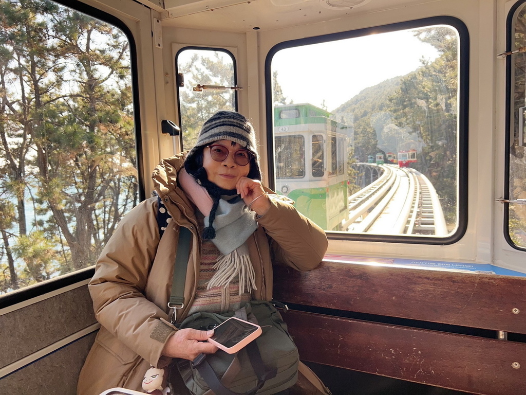 －＞韓國釜山5日—天空步道+ 可愛的膠囊列車