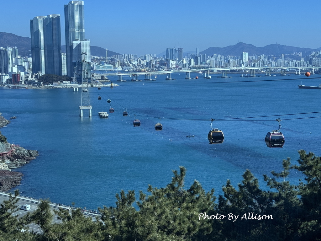－＞【釜山5日遊】搭海上纜車，去松島找小王子一起飛翔！！
