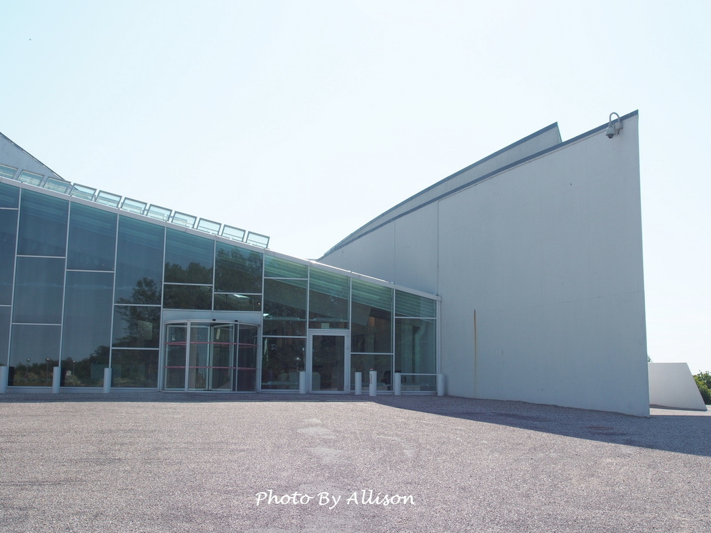 －＞邀請陽光一起創作的阿肯美術館Arken Museum o