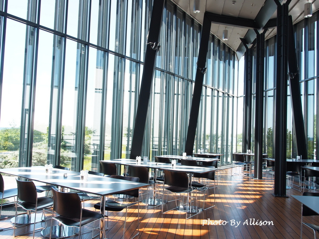 －＞邀請陽光一起創作的阿肯美術館Arken Museum o