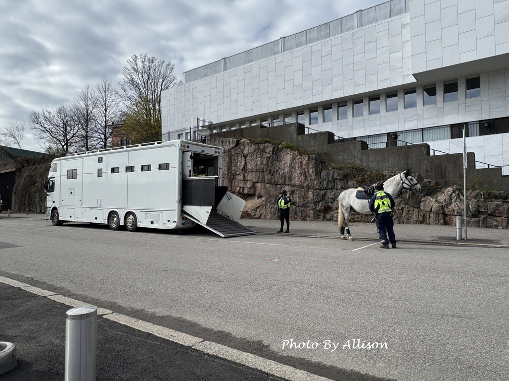 －＞ 前進赫爾辛基：0501初次見面  芬蘭廳Finland