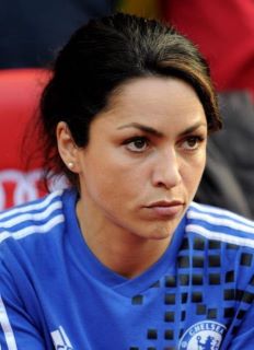 EVA CARNEIRO