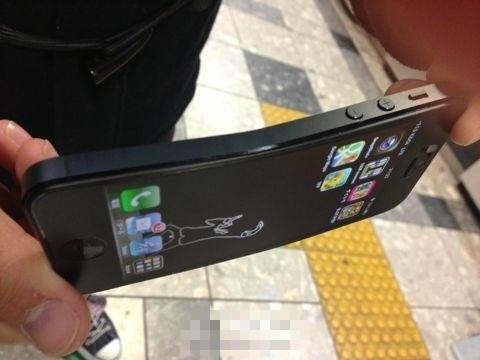 坐彎iphone5