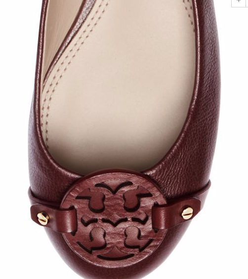 FireShot Capture 114 - Tory Burch Mini Mi_ - http___www.toryburch.com_mini-miller-flat_32158707.html.png