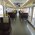 JR西日本大阪環状線・大和路線クモハ220-8(車内)-第1張.JPG