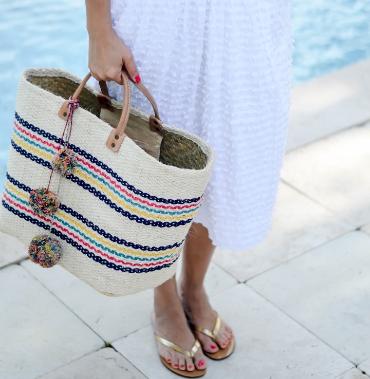 mar-y-sol-caracas-tote-beach.jpg