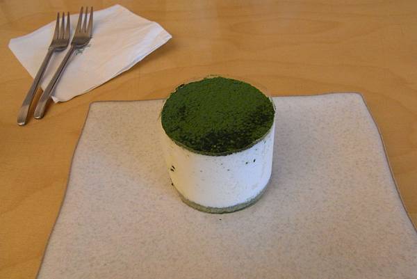 O'sulloc Tea House - Green tea cheese Tiramisu - ₩4500 (₩5000打9折)