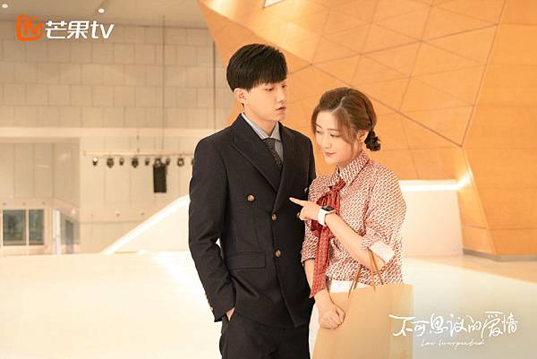 0088Hn1Gly1gn9m9j3ynfj31900u0kjq