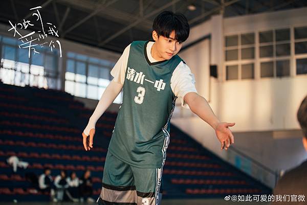 0080G52bly1ga6y5r85igj356o3ggx73