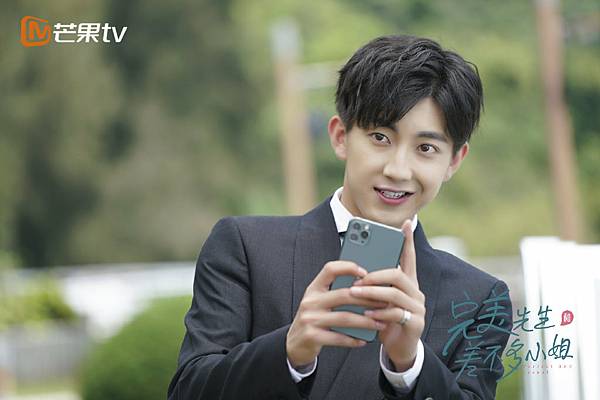 0082Dnhdly1gjcnh9aghqj31940u0kjm