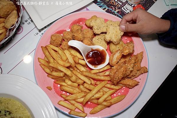 【台中沙鹿美食/靜宜商圈美食】喵匠義式麵坊-靜宜店⎪義大利麵