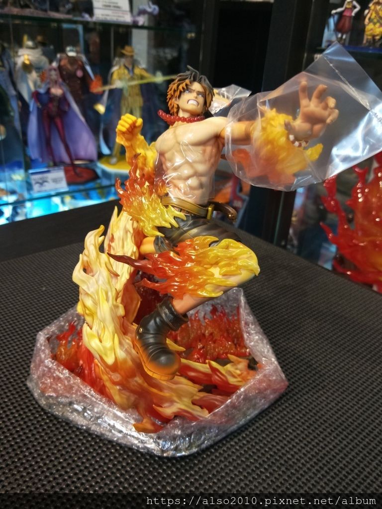 開箱 Pop Max 艾斯 史上最貴 考驗真愛的時刻 3 的公仔開箱 痞客邦