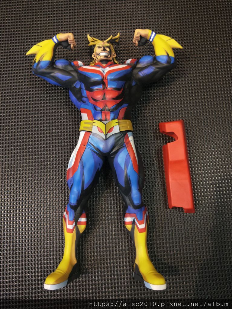 開箱 Grandista Manga Dimensions 歐爾麥特2d色 3 的公仔開箱 痞客邦