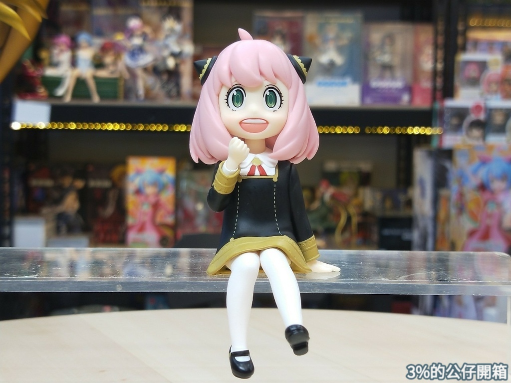 LINE_ALBUM_FuRyu 安妮亞 泡麵蓋公仔_220704_7.jpg