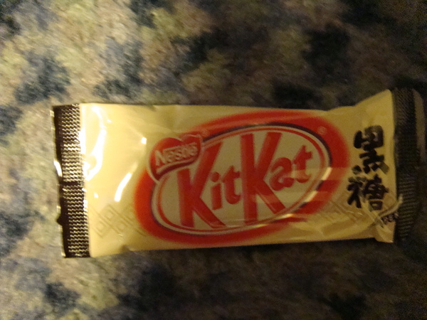 黑糖的kitkat~也是超甜的