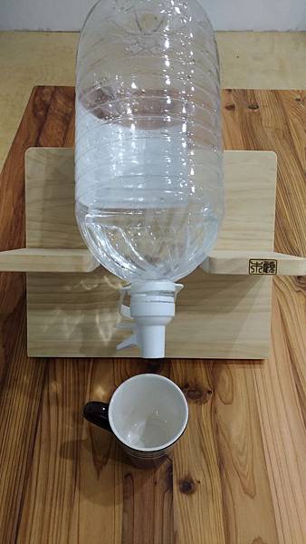 倒水杯P_20180129_142647_vHDR_Auto.jpg 倒水杯P_20180129_142647_vHDR_Auto.jpg