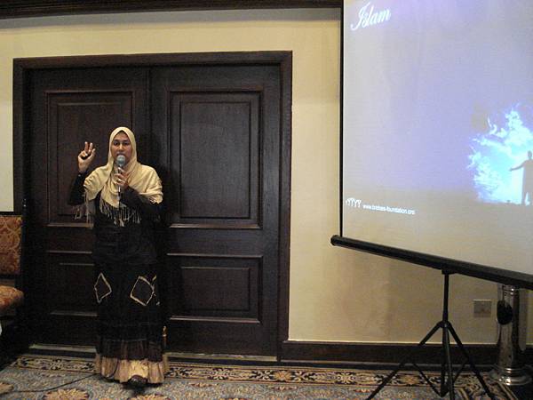 Egypt RYLA meeting-07.JPG