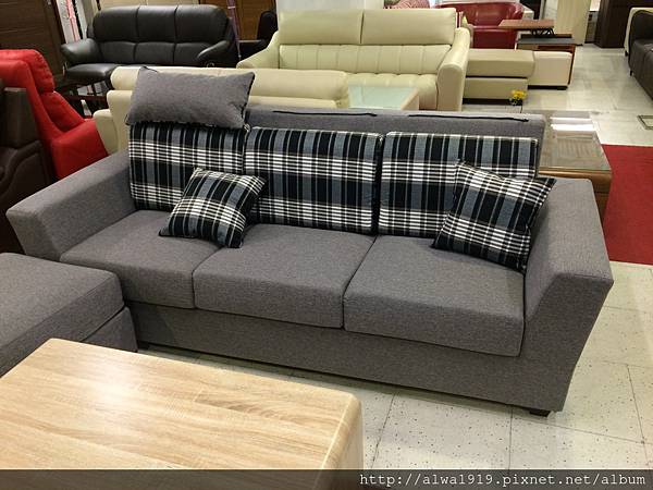 IMG_9352.JPG IMG_9352.JPG