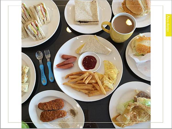 【新竹美食懶人包】吃好料+愛甜點。含括日式料理、異國料理、中 【新竹美食週記】明新科大學生最愛早午餐《品味煮藝》吐司麵包柔軟美味,用料豐盛,靠近新豐車站-32.jpg