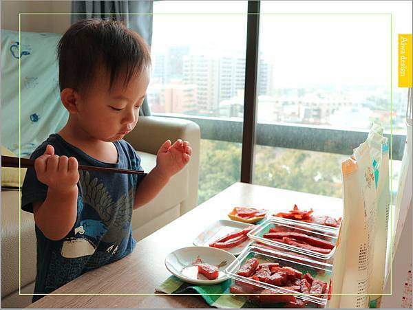 【宅配美食：快車肉乾】人生就是無肉不歡！招牌特厚蜜汁肉乾口感扎實，鹹甜滋味超迷人-27.jpg