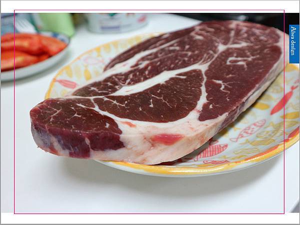 【宅配美食】i3Fresh 愛上新鮮,巨無霸霜降牛排(16oz),比臉還大的頂級規格,肉汁鮮甜美味。上班這檔事強力推薦,最夯團購食品-08.jpg 【宅配美食】i3Fresh 愛上新鮮,巨無霸霜降牛排(16oz),比臉還大的頂級規格,肉汁鮮甜美味。上班這檔事強力推薦,最夯團購食品-08.jpg