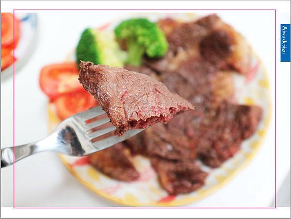 【宅配美食】i3Fresh 愛上新鮮,巨無霸霜降牛排(16oz),比臉還大的頂級規格,肉汁鮮甜美味。上班這檔事強力推薦,最夯團購食品-19.jpg 【宅配美食】i3Fresh 愛上新鮮,巨無霸霜降牛排(16oz),比臉還大的頂級規格,肉汁鮮甜美味。上班這檔事強力推薦,最夯團購食品-19.jpg