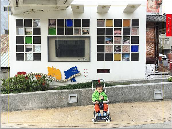 【桃園中壢旅遊：限量免費活動】搭桃園機捷挑戰未知旅程-用盲旅玩轉桃園，A21環北站出發，品嘗老巷小館的美味米苔目，來有信糖菓行購買古早味零食，中壢紅樓欣賞藝術展-41.jpg