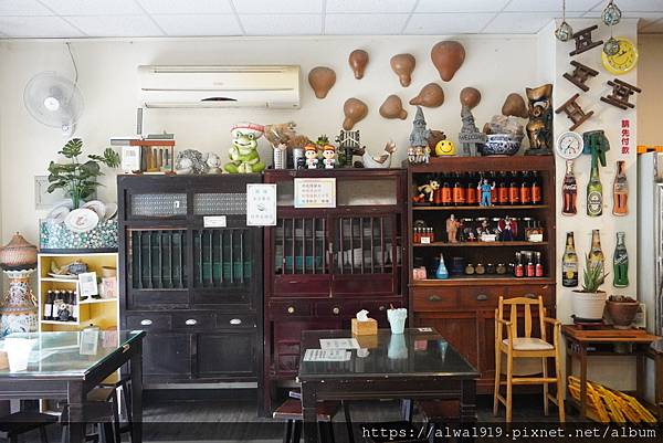 【新竹年菜推荐】傻瓜面创意料理，怀旧复古餐厅。平价合菜餐厅，