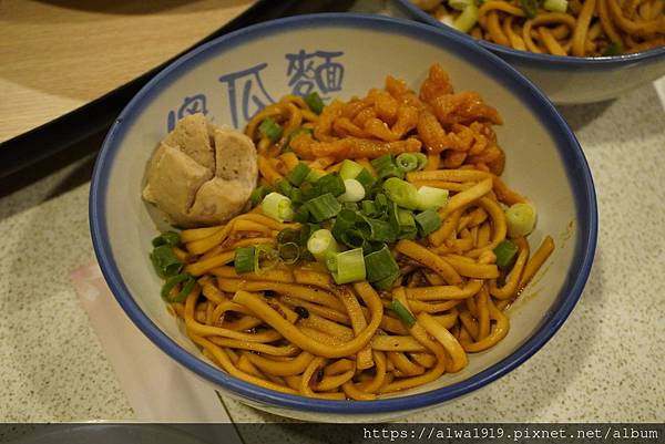 【新竹年菜推荐】傻瓜面创意料理，怀旧复古餐厅。平价合菜餐厅，