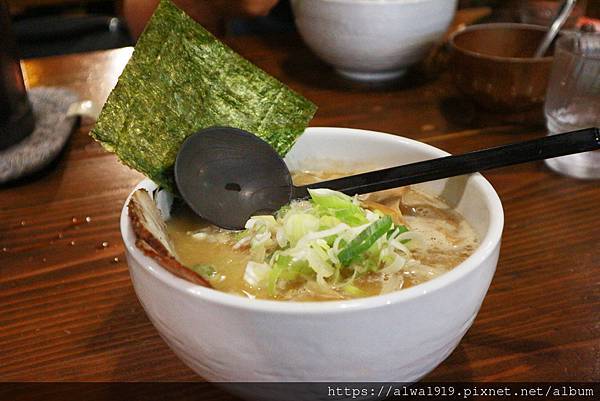 【沖繩食記分享】追風丸拉麵，來自北海道的白味噌拉麵，味道好濃