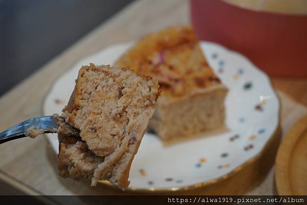 【桃園伴手禮】拾瑞咖啡烘培:巴斯克蛋糕專賣店,料好實在!精品