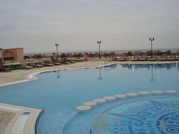 Helnan Hotel pool-04.JPG