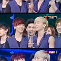 120719 MCD 一位藝特截圖#恭喜哥哥們今天拿了一位