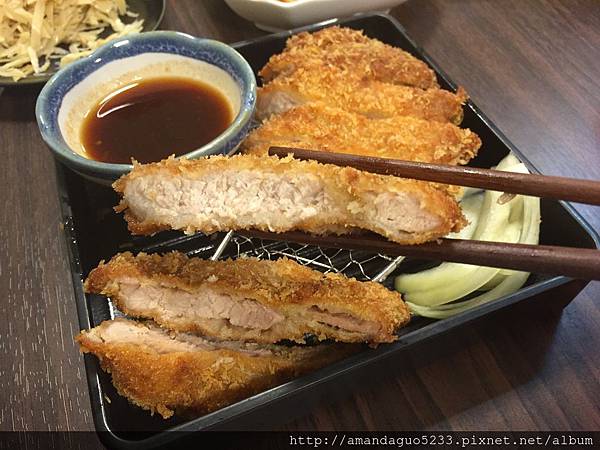 ｜食記-新北市蘆洲區｜爍拉麵｜用料實在、環境親切的美味平價日