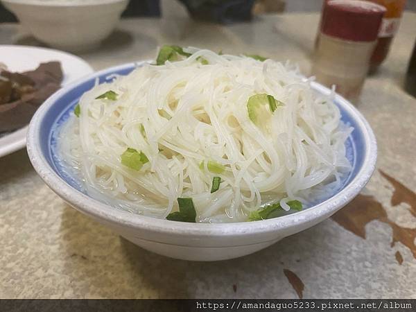 ｜食記-台北市中正區｜黃媽媽米粉湯｜東門市場人氣米粉湯，一碗