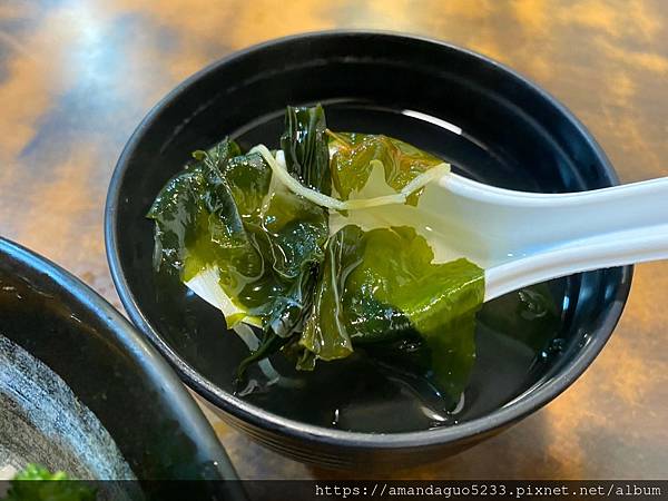 ｜食記-台北市信義區｜烤師傅烤肉飯｜永吉路飄香烤肉飯，和風雞