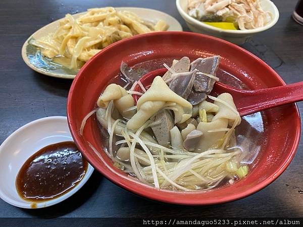 ｜食記-台北市信義區｜建宏雞肉飯(信義店)｜市府站下午無休的