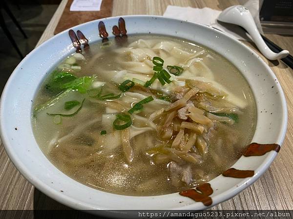 ｜食記-台北市信義區｜餃子樂(信義店)｜30年水餃老店的華麗