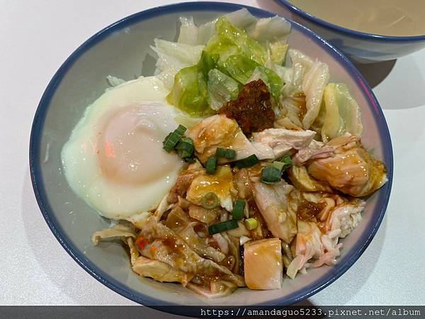 ｜食記-台北市大安區｜春桂雞肉｜搬遷至科技大樓站美味重現，樸