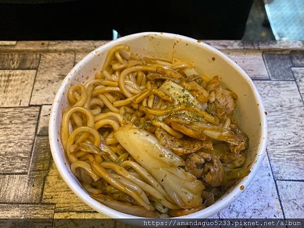 ｜食記-新北市蘆洲區｜野人胖小巴｜一周兩天快閃胖卡！大火鐵板