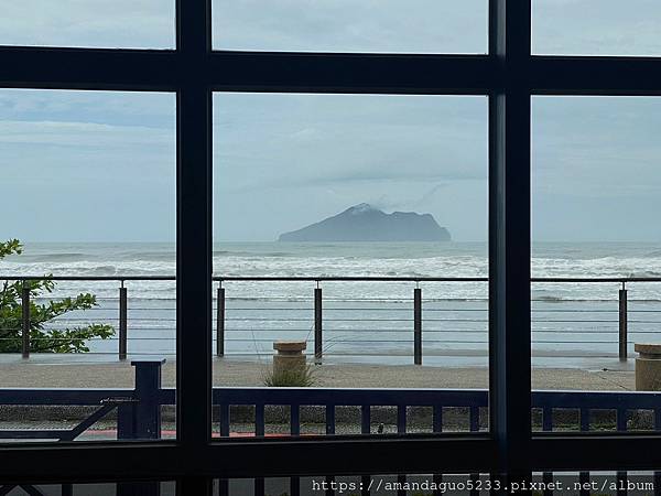 ｜住宿-宜蘭縣頭城鎮｜夏朵沙灘度假會館｜藍白相間地中海風情民