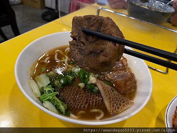 ｜食記-宜蘭縣頭城鎮｜龍記牛肉麵｜一天只營業三小時的快閃牛肉