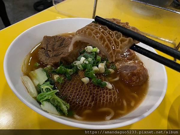 ｜食記-宜蘭縣頭城鎮｜龍記牛肉麵｜一天只營業三小時的快閃牛肉