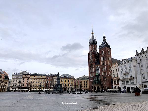2024德國波蘭新加坡之旅：波蘭克拉科夫，老城區，中央集市廣